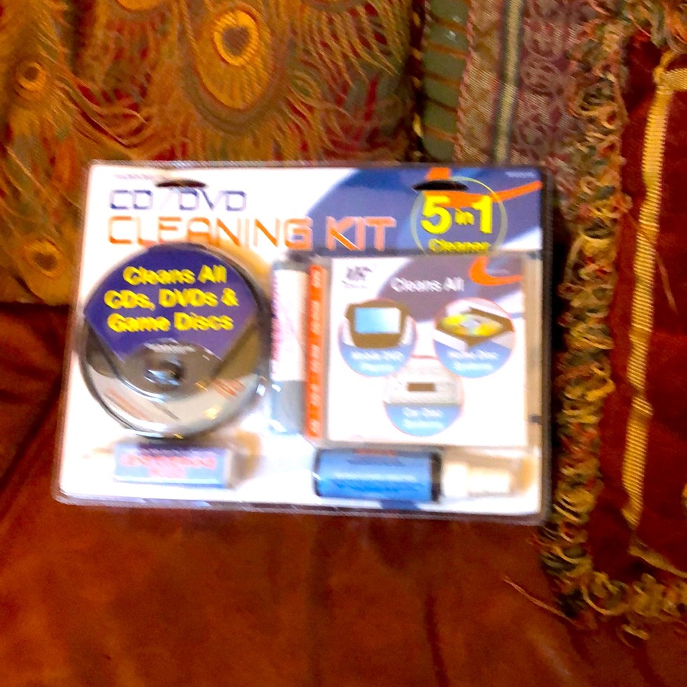 VR3 CD/DVD Cleaning Kit